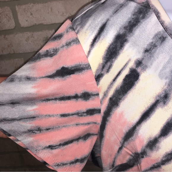 Healing Hands Purple Label Two Button Jewel Neck tie-dye scrub top - Picture 2 of 11